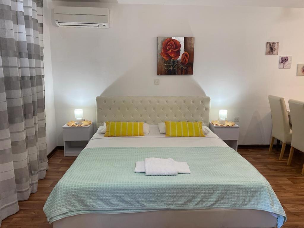 Apartmani Mavrinac Nerezine Habitación foto