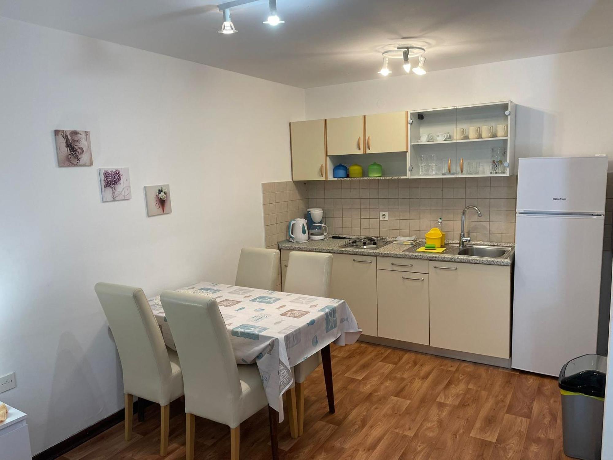 Apartmani Mavrinac Nerezine Habitación foto
